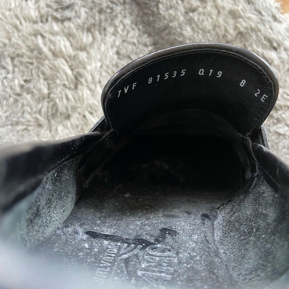 Salvatore Ferragamo black leather loafers - Picture 4 of 6